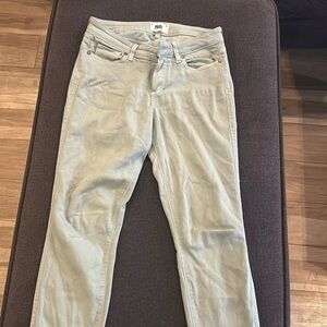 Paige Verdugo Ankle Skinny Jeans. Size 28